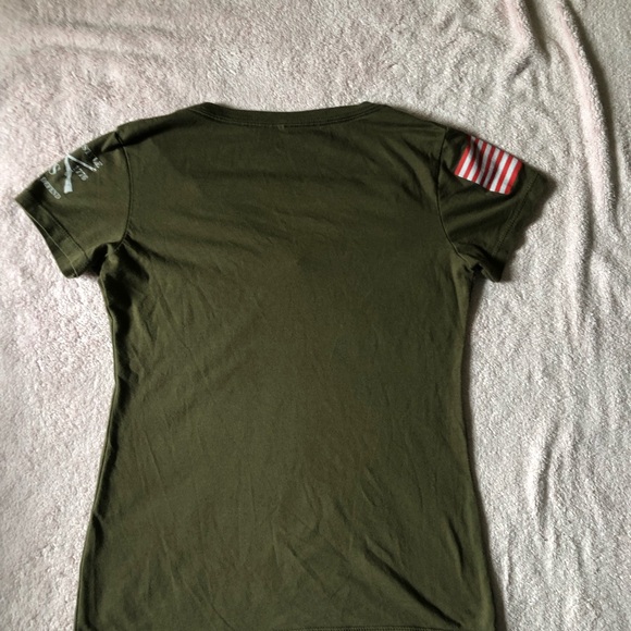 Grunt Style ladies V-Neck tee, sz S, Olive Green - Picture 4 of 5